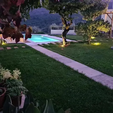 Jo E Te Villa